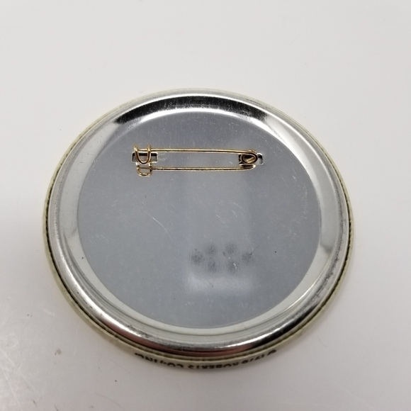 Vintage 1976 Pin Back Button Firefighters Everyone's Friend First Responders - Picture 3 of 5